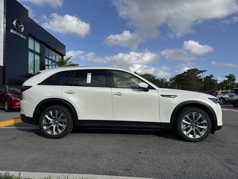 New 2026 MAZDA CX-90 3.3 Turbo w/ Preferred Package AWD/4WD image 23