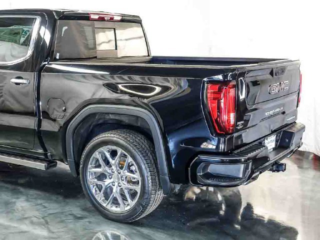 Certified 2024 GMC Sierra 1500 Denali w/ Denali Reserve Package AWD/4WD image 10