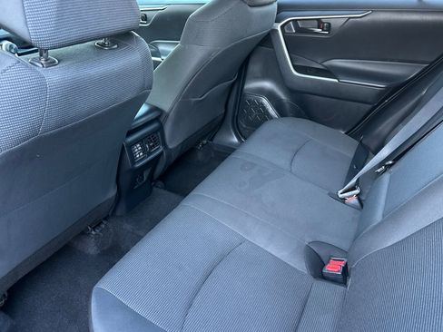 Used 2024 Toyota RAV4 LE image 14