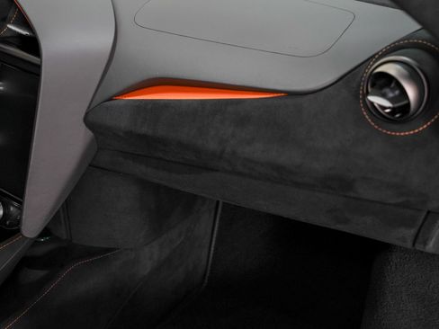 Used 2019 McLaren 720S Performance image 35