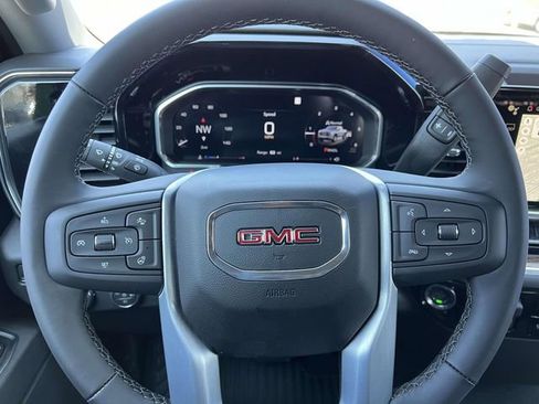 New 2026 GMC Sierra 1500 Elevation image 18
