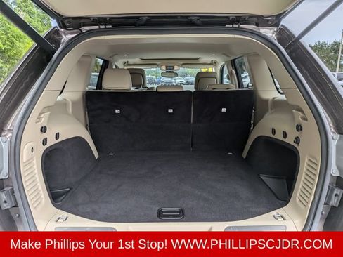 Certified 2019 Jeep Grand Cherokee Limited w/ Trailer Tow Group IV AWD/4WD image 12