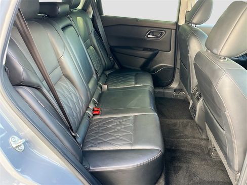 Used 2023 Nissan Rogue Platinum w/ Platinum Premium Package image 29