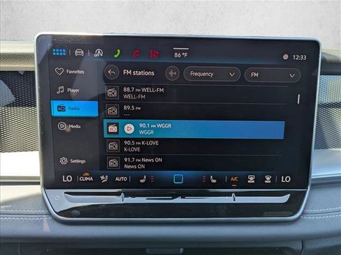 New 2026 Volkswagen Tiguan SE R-Line FWD image 17