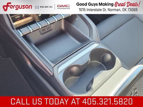 New 2026 GMC Terrain Elevation w/ Elevation Premium Package AWD/4WD image 31