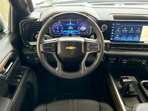 Used 2026 Chevrolet Silverado 1500 High Country AWD/4WD image 20