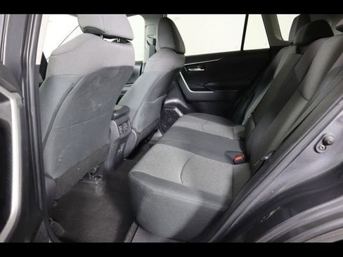 Used 2023 Toyota RAV4 XLE w/ Convenience Package FWD image 15