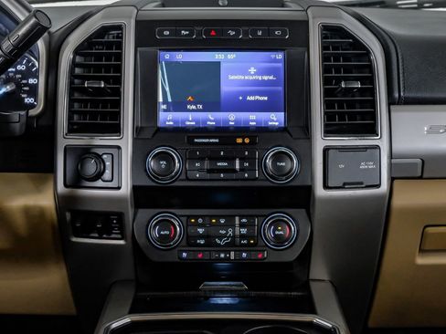 Used 2020 Ford F350 Lariat w/ Lariat Value Package image 25