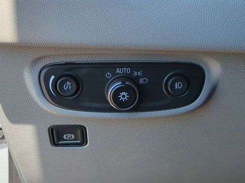 Used 2018 GMC Terrain SLT image 20