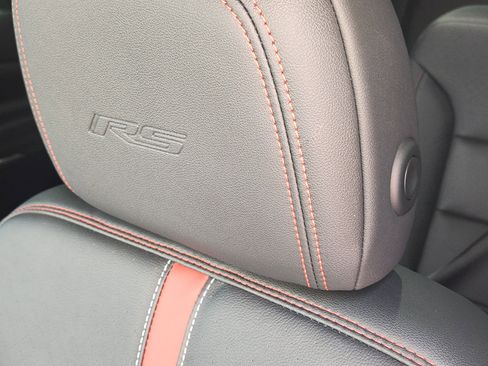 Used 2024 Chevrolet Traverse RS image 16