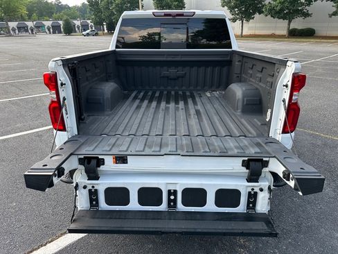 Used 2022 Chevrolet Silverado 1500 RST w/ RST All Star Premium Package image 9