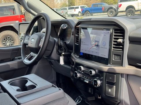 New 2025 Ford F150 XLT w/ Equipment Group 301A Standard image 23