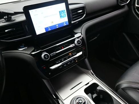 Used 2022 Ford Explorer ST image 22