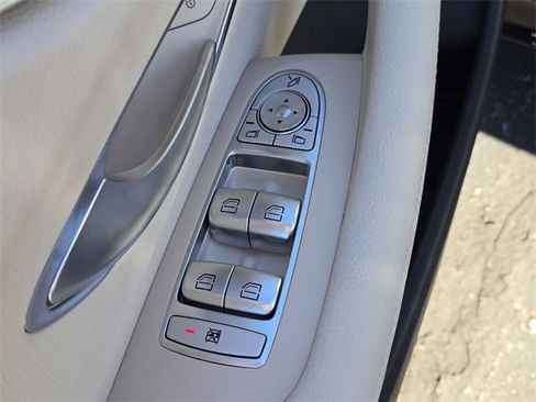 Used 2023 Mercedes-Benz E 450 4MATIC Cabriolet image 22