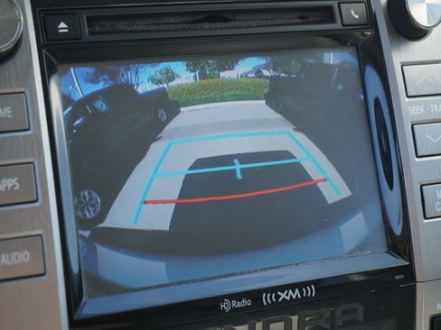 Used 2017 Toyota Tundra Limited image 26