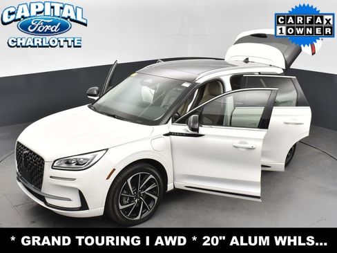 Used 2024 Lincoln Corsair Grand Touring w/ Rear Removable Package Tray image 35