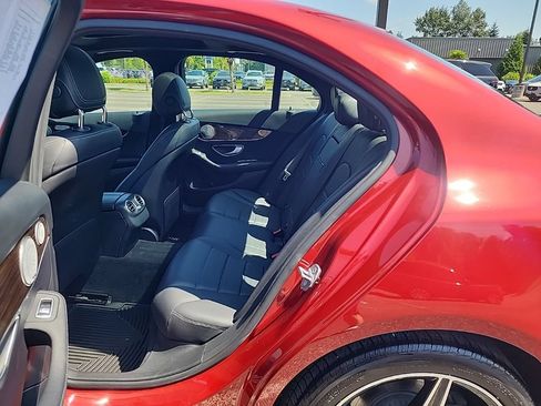 Used 2018 Mercedes-Benz C 300 4MATIC Sedan image 15