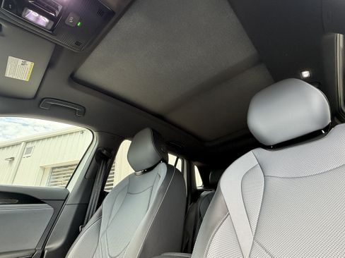 New 2026 Volkswagen Tiguan SE R-Line AWD/4WD image 23