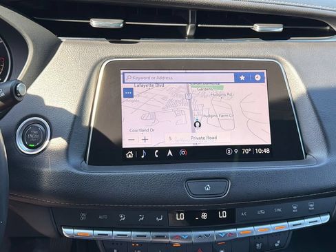 Certified 2022 Cadillac XT4 Premium Luxury w/ Enhanced Visibility Package AWD/4WD image 7
