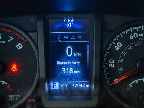 Used 2020 Toyota Tacoma SR w/ SX Package AWD/4WD image 38
