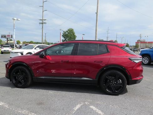 New 2025 Chevrolet Equinox EV RS w/ Convenience Package II image 6