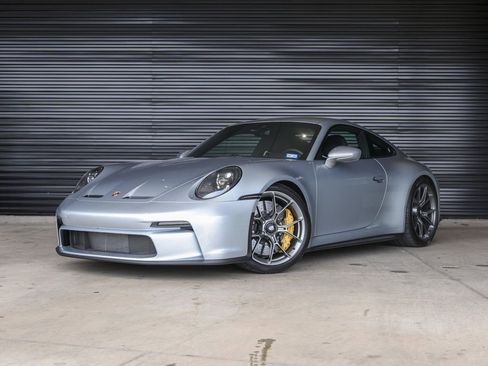 Certified 2022 Porsche 911 GT3 RWD image 1