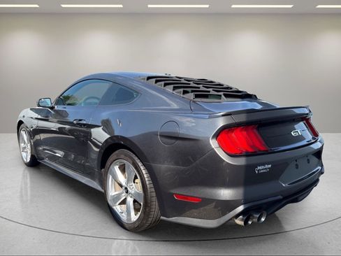 Used 2018 Ford Mustang GT Premium RWD image 9