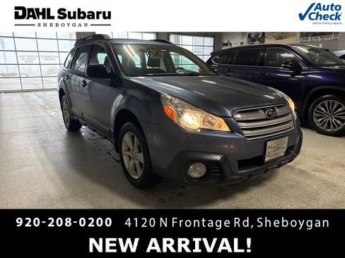 Used 2014 Subaru Outback 2.5i w/ Alloy Wheel Package image 1