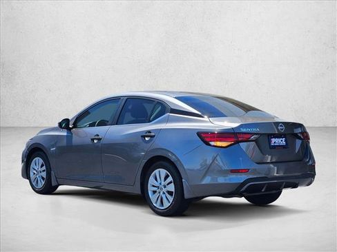Used 2024 Nissan Sentra S FWD image 8