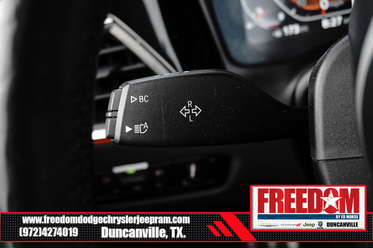 Used 2022 BMW 430i Coupe w/ M Sport Package RWD image 27