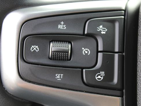 Used 2023 Chevrolet Silverado 1500 LTZ AWD/4WD image 18