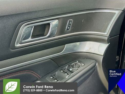 Used 2017 Ford Explorer Sport image 21