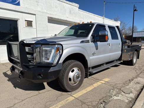 Used 2015 Ford F350 Lariat w/ Lariat Ultimate Package image 3