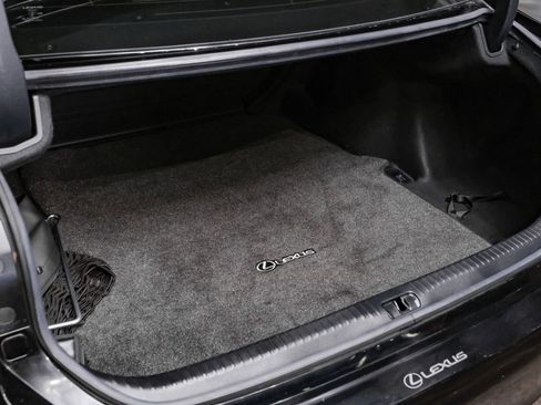 Used 2016 Lexus RC 200t image 43