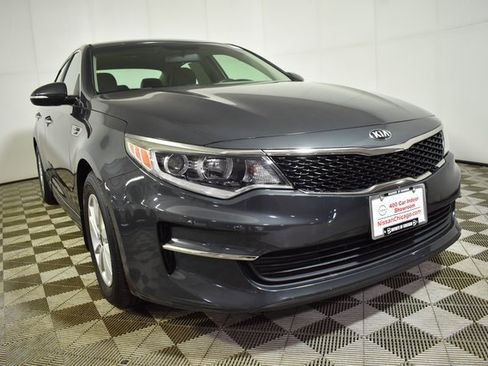 Used 2016 Kia Optima LX image 3