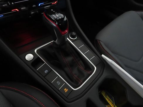 New 2026 Volkswagen Jetta GLI Autobahn FWD image 17