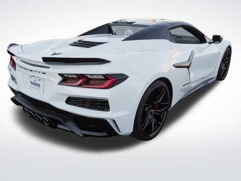 Certified 2023 Chevrolet Corvette Z06 image 7