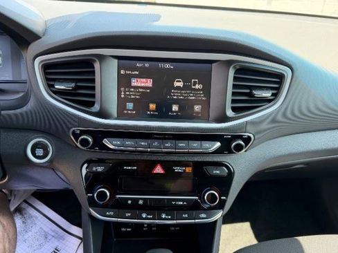 Used 2018 Hyundai Ioniq SEL w/ SEL Tech Package 02 image 30