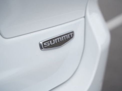 Used 2023 Jeep Grand Cherokee L Summit image 44