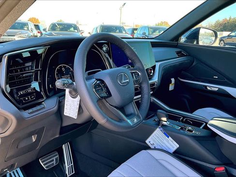 New 2026 Lexus TX 350 AWD image 10