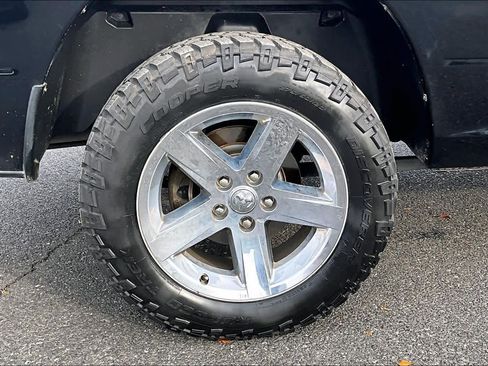 Used 2013 RAM 1500 Express image 35
