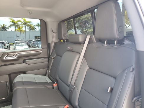Used 2024 Chevrolet Silverado 2500 LTZ w/ LTZ Plus Package AWD/4WD image 11