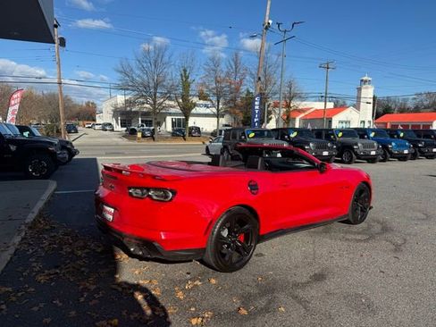 Used 2024 Chevrolet Camaro SS image 8