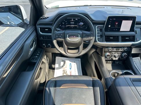 Used 2022 GMC Yukon AT4 w/ Max Trailering Package image 6