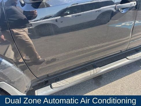 Used 2016 Nissan Frontier SV image 7