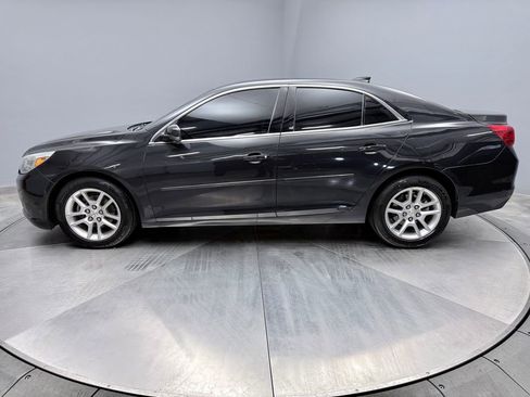 Used 2015 Chevrolet Malibu LT w/ Power Convenience Package FWD image 8