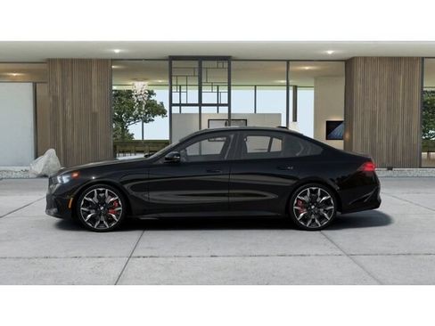New 2027 BMW 540i xDrive w/ M Sport Package AWD/4WD image 4