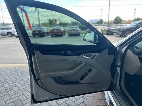 Used 2011 Cadillac CTS V w/ Wood Trim Package RWD image 33