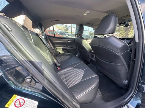 Used 2018 Toyota Camry SE FWD image 31