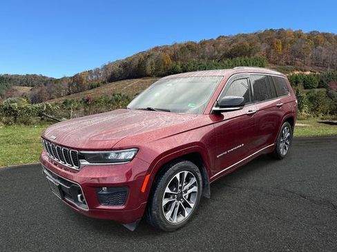 Used 2022 Jeep Grand Cherokee L Overland w/ Luxury Tech Group IV image 3
